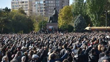 Nagorno-Karabakh peace deal: Anger mounts in Armenia as PM Nikol Pashinyan agrees to cede disputed land to Azerbaijan