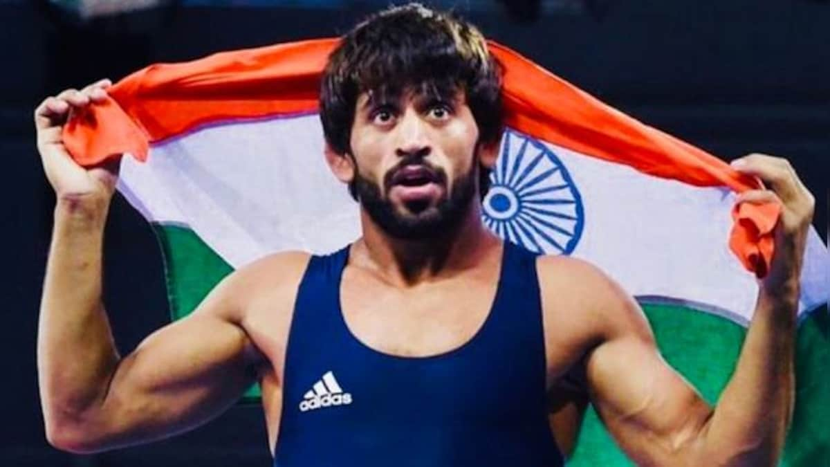 Wrestler Bajrang Punia, shooter Elavenil Valarivan honoured at FICCI India Sports Awards 2020