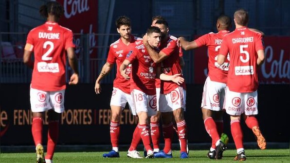Ligue 1: Lille suffer first defeat of season at Brest, Lyon grab derby bragging rights over St Etienne