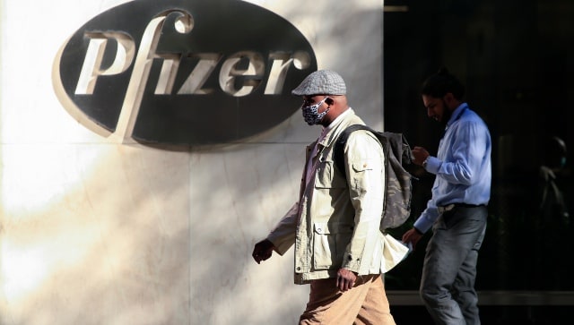 انگلستان برای اولین دوزهای واکسن COfID-19 Pfizer آماده می شود.  کارکنان مراقبت های بهداشتی ، سالخوردگان از اولین افرادی که مایه زنی می شوند