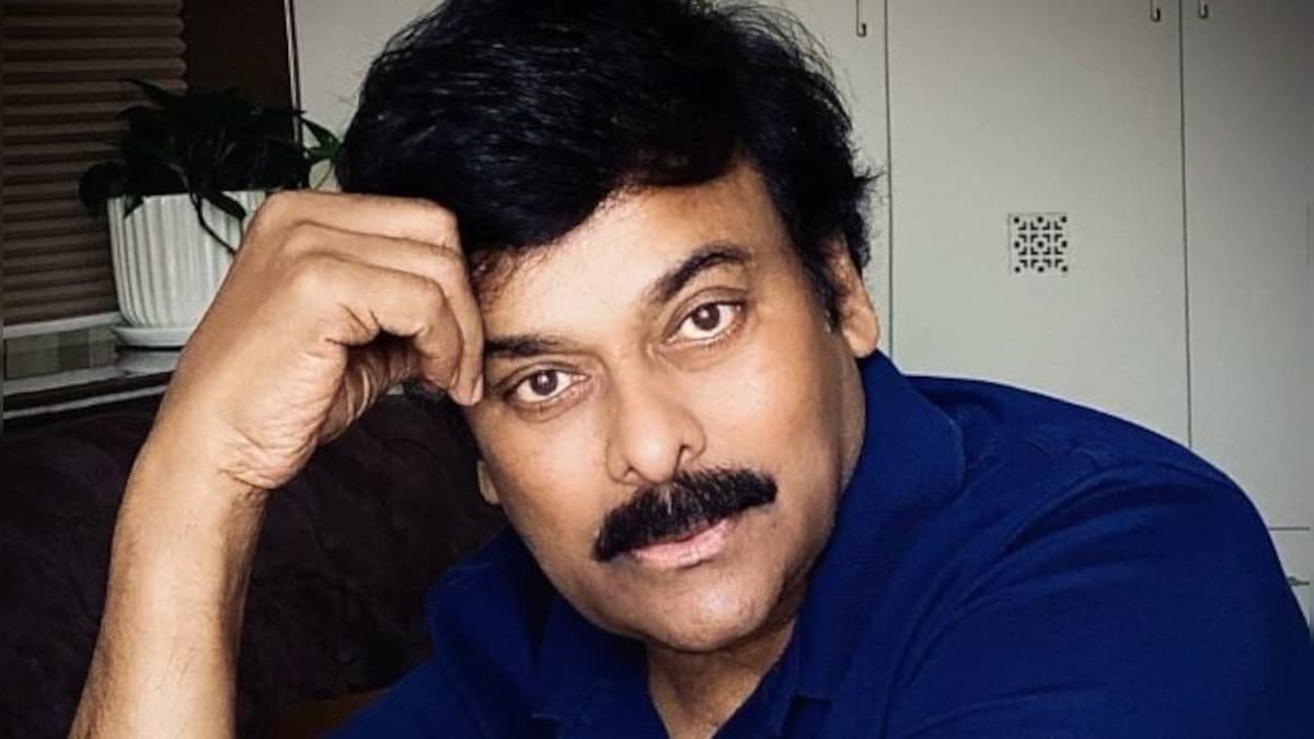 Chiranjeevi tests positive for COVID-19, says he is asymptomatic and isolating at home