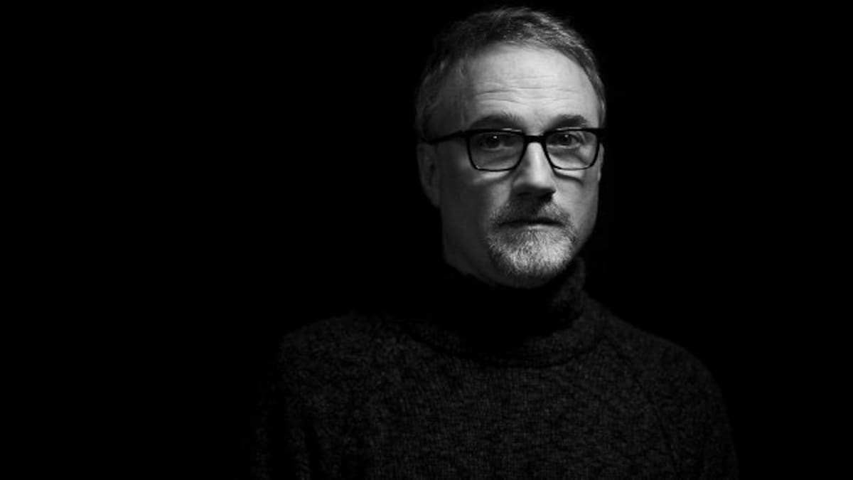 David Fincher says he has signed a multiyear exclusive content deal with Netflix