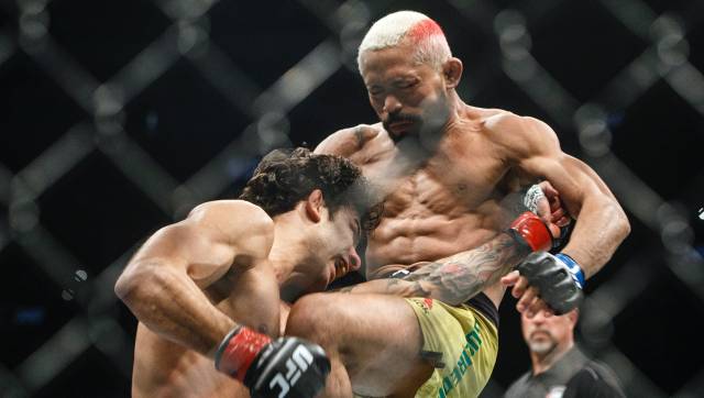 UFC 255: Deiveson Figueiredo, Valentina Shevchenko defend flyweight belts in Las Vegas UFC 255: Deiveson Figueiredo, Valentina Shevchenko defend flyweight belts in Las Vegas