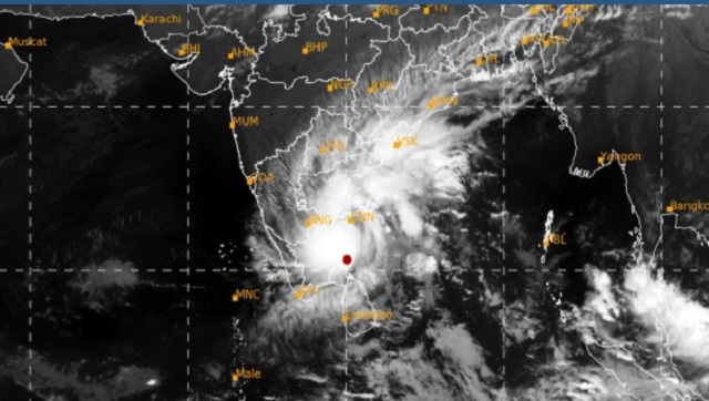 Cyclone Nivar Updates: Landfall process begins, eye of storm to cross coast near Puducherry in three hours: IMD