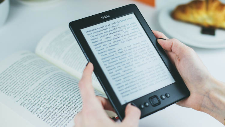 Best eBook Readers to Indulge The Bookworm In You Best eBook Readers to Indulge The Bookworm In You