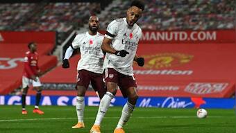 Premier League: Pierre-Emerick Aubameyang's penalty sees Arsenal beat Manchester United; Gareth Bale scores in Spurs' win