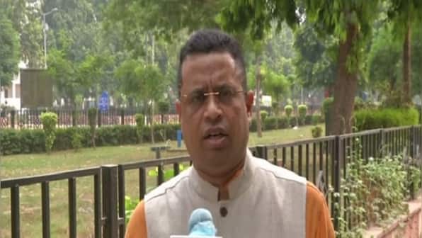 'Ten-year relationship ended because of politics': BJP MP vows to divorce wife who joined TMC