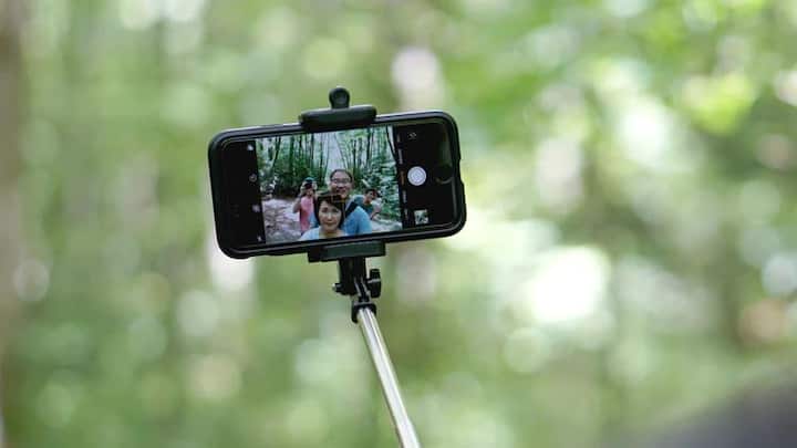 Selfie sticks to get perfect pictures every time