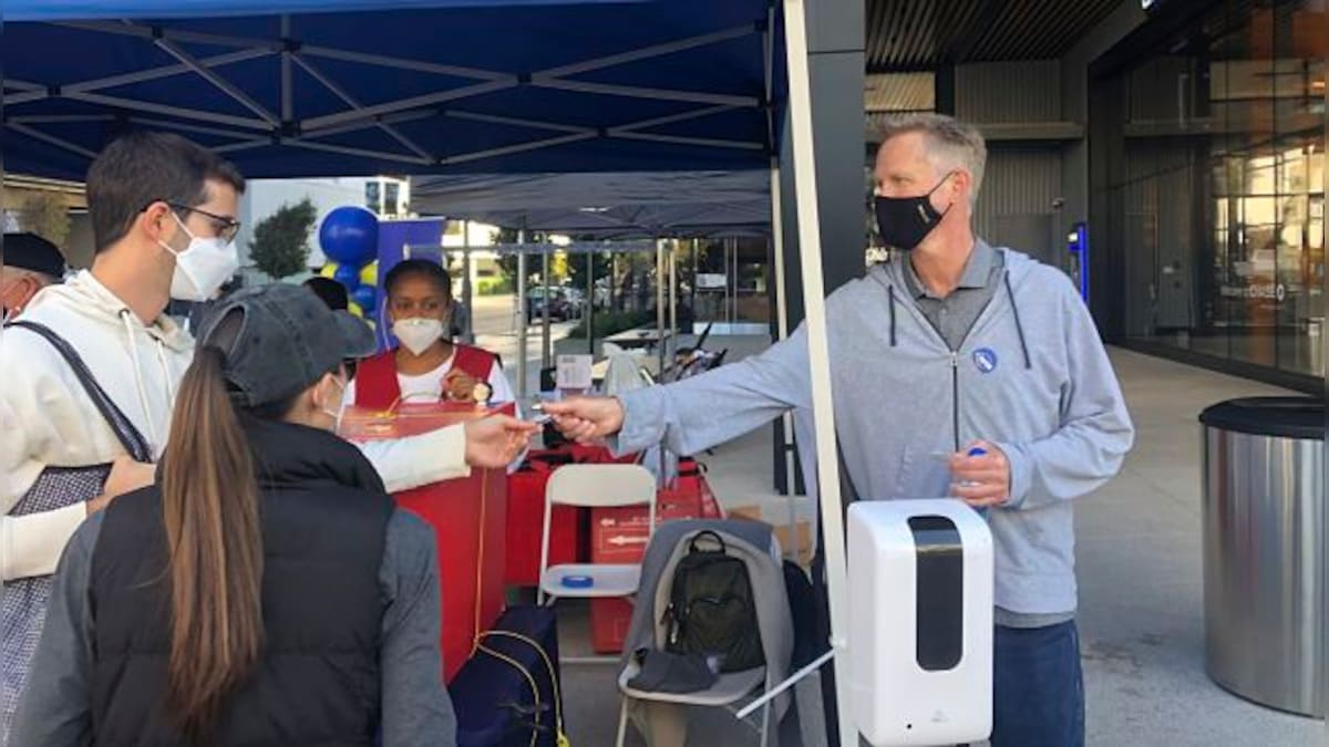 NBA: Golden State Warriors coach Steve Kerr votes, then works Chase Center drop spot