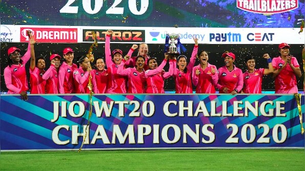 Women’s T20 Challenge 2020: Smriti Mandhana, Salman Khatun star in final as Trailblazers beat Supernovas to win maiden title