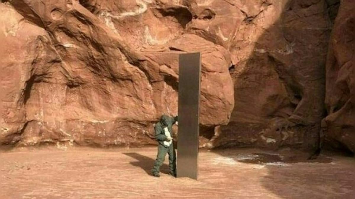 Mysterious metal monolith discovered in US' Utah desert days ago disappears, say officials