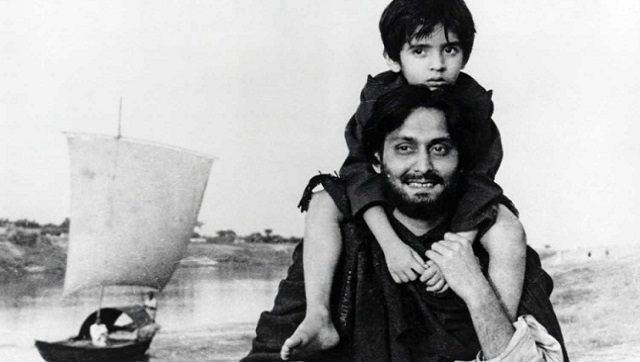 Between the iconic and the precarious: Notes on Soumitra Chatterjee's six-decade-long filmography Between the iconic and the precarious: Notes on Soumitra Chatterjee's six-decade-long filmography
