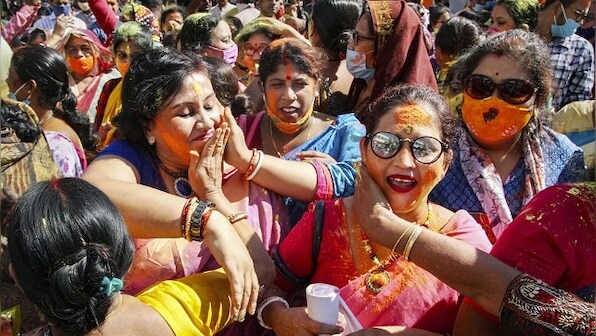 Day after Bihar election results, BJP credits Modi for NDA's win, consoles JD(U); LJP, Left, AIMIM key talking points