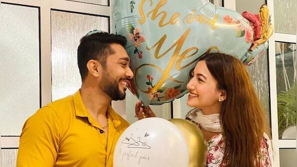Gauahar Khan gets engaged to music composer Ismail Darbar's son Zaid, breaks news on social media