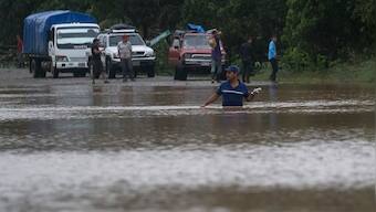 At least four dead, hundreds forced out of homes as Hurricane Eta batters Honduras, Nicaragua