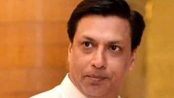 Madhur Bhandarkar asks Fabulous Lives of Bollywood Wives producer Karan Johar to change title of Netflix reality show