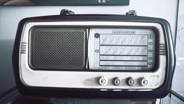 Vintage bluetooth speakers