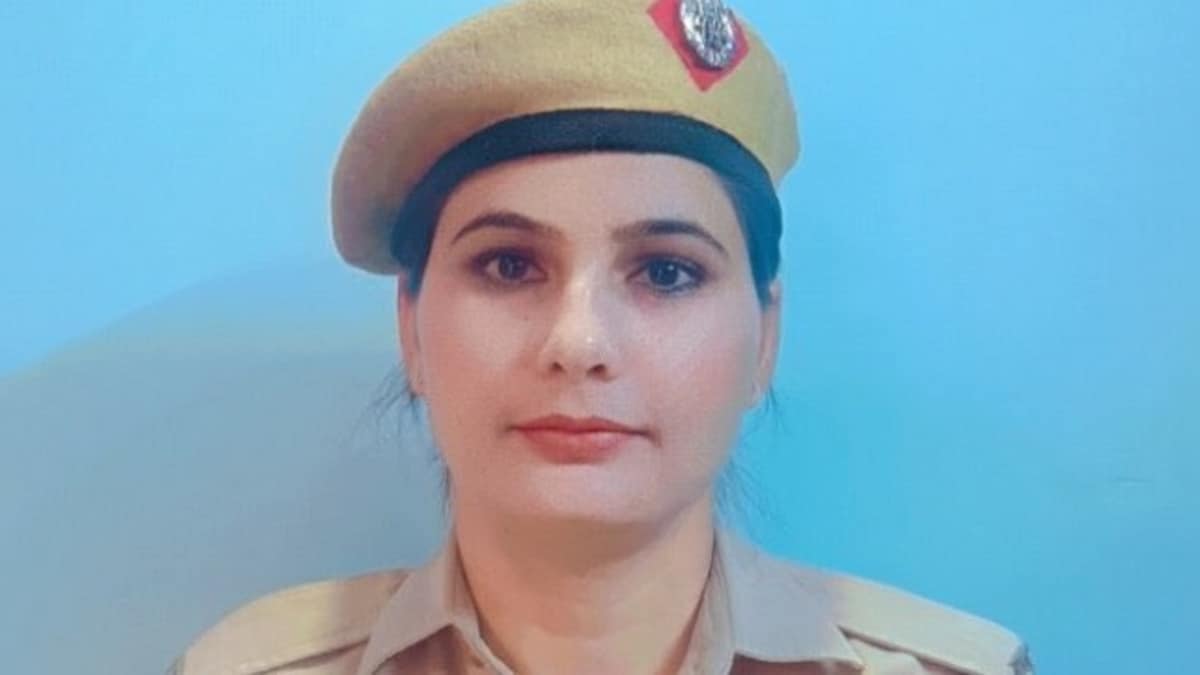 Delhi Police rewards woman head constable with out-of-turn promotion for tracing 76 missing children