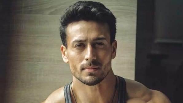 On Tiger Shroff's birthday, looking at his top dance numbers, from Heropanti to War