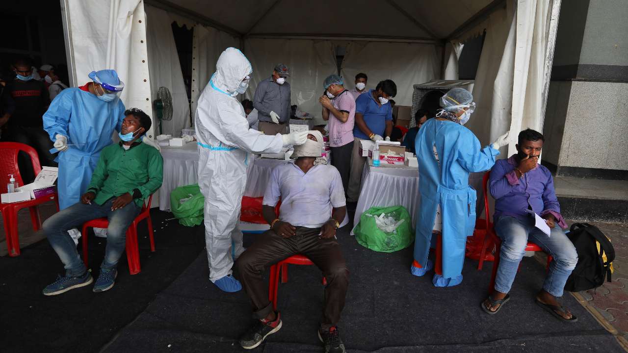 COVID-19-triggered Mucormycosis: How is the fungal infection linked to Coronavirus, treatments, more COVID-19-triggered Mucormycosis: How is the fungal infection linked to Coronavirus, treatments, more