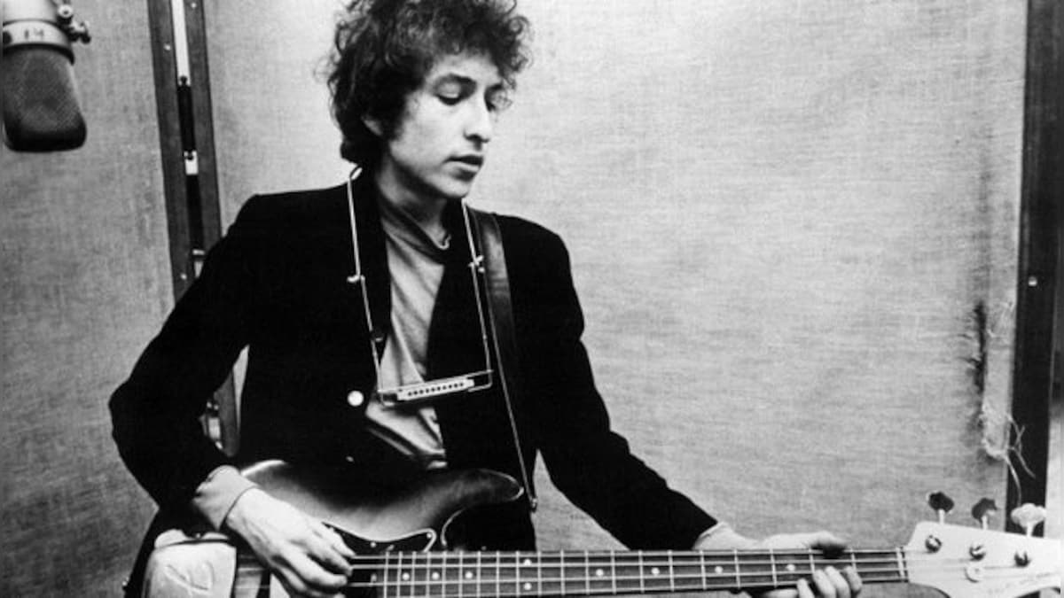 As Bob Dylan inks Universal Music deal, a look at why Nobel Laureate's catalog is revered more than any other popular musician's