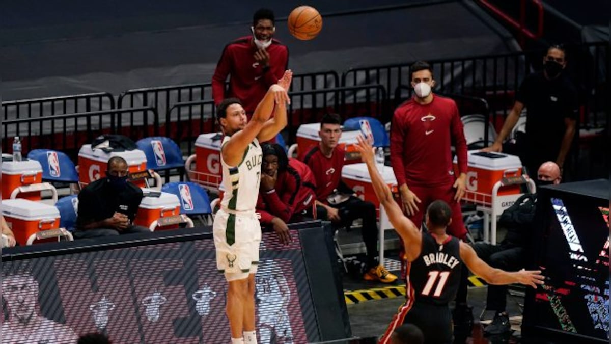 NBA: Bucks set 3-point record in demolition of Heat; 76ers pile more misery on Raptors