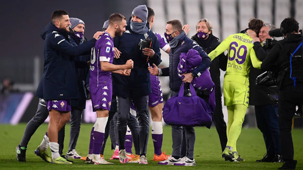 Serie A: Juventus go down 0-3 to Fiorentina in season's first defeat; Crotone beat Parma