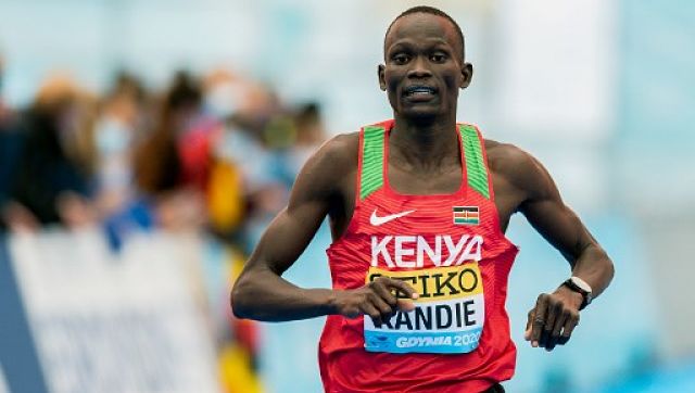 Kenya's Kibiwott Kandie smashes men's half-marathon world record at Valencia Kenya's Kibiwott Kandie smashes men's half-marathon world record at Valencia