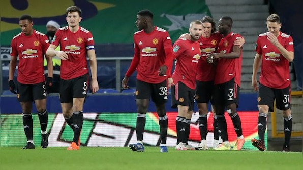 League Cup: Manchester United beat Everton to set up semi-final against City; Tottenham reach last four after beating Stoke