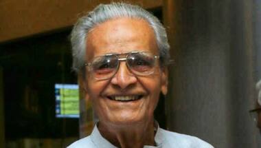 Monu Mukherjee, veteran Bengali actor, passes away aged 90 following a cardiac arrest