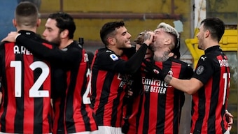 Serie A: AC Milan see off Sampdoria to maintain five-point lead; Napoli move third after beating Crotone