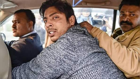AAP, BJP trade barbs after man who had fired in air at Shaheen Bagh's anti-CAA protest site joins saffron party, later expelled