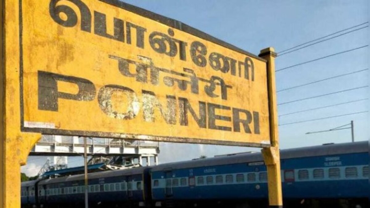 Clean coaches, platforms but no adherence to COVID-19 protocols: A first-hand travel experience by suburban rail in Chennai