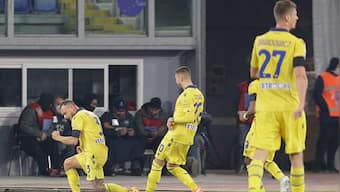 Serie A: Lazio errors help Verona win; Crotone register season's first win, beat Spezia 4-1