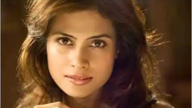 Arya Banerjee, actor who worked in 'The Dirty Picture', found dead at her Kolkata residence Arya Banerjee, actor who worked in 'The Dirty Picture', found dead at her Kolkata residence