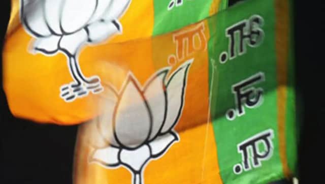 Gujarat cadre IAS officer, who recently took voluntary retirement from service, joins BJP
