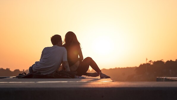 Bumble dating trends of 2020: Mountains and beaches, pre-dates, new dawn daters and more