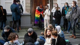 French trans youth dies by suicide after tensions with school officials; students hold protests