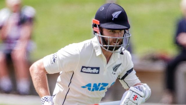 New Zealand players arrive in London for England series and WTC final against India New Zealand players arrive in London for England series and WTC final against India