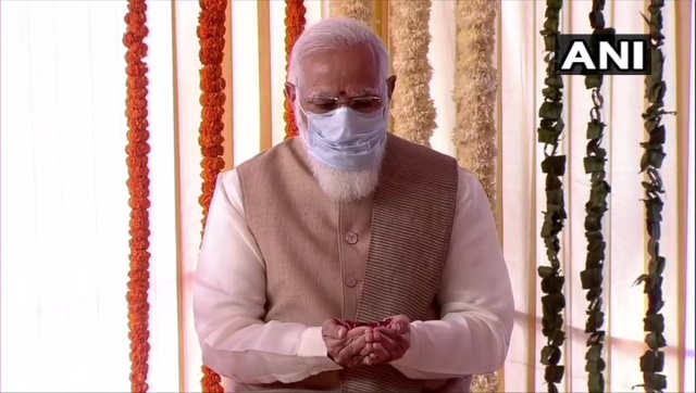 Narendra Modi lays foundation stone for new Parliament building, says it will witness making of 'Aatmanirbhar Bharat' Narendra Modi lays foundation stone for new Parliament building, says it will witness making of 'Aatmanirbhar Bharat'