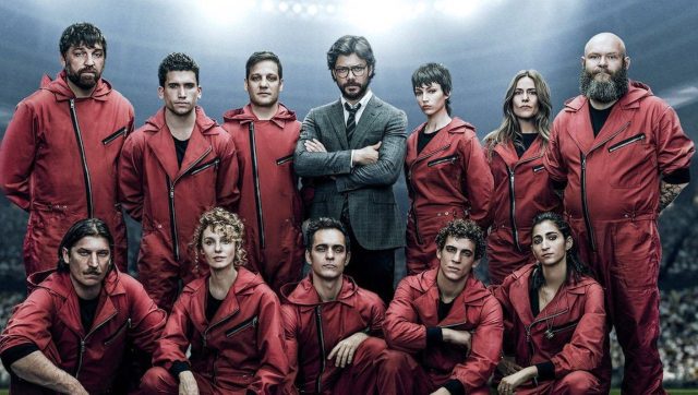 Money Heist: Álvaro Morte wraps season 5 shoot; bids goodbye to Professor in social media post Money Heist: Álvaro Morte wraps season 5 shoot; bids goodbye to Professor in social media post