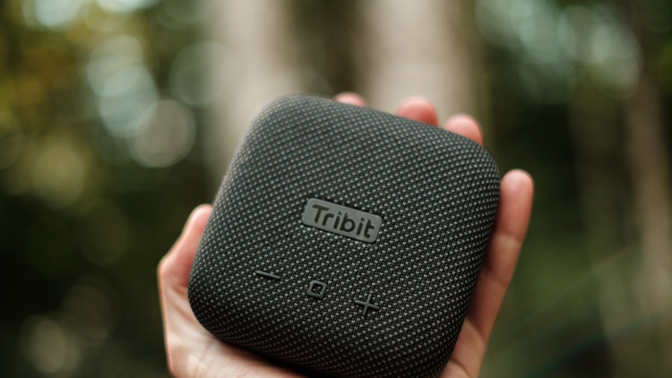 Premium portable bluetooth speakers so your music travels with you Premium portable bluetooth speakers so your music travels with you