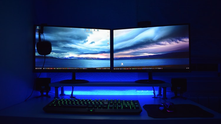 Best monitors for gamers Best monitors for gamers