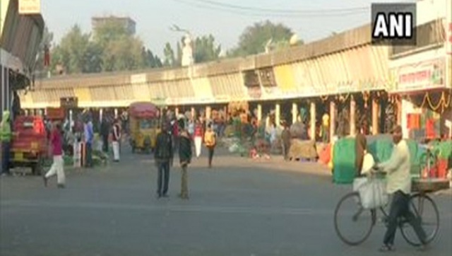 Bharat Bandh: APMCs remain shut in many parts of Maharashtra; some retail shops also remain closed Bharat Bandh: APMCs remain shut in many parts of Maharashtra; some retail shops also remain closed