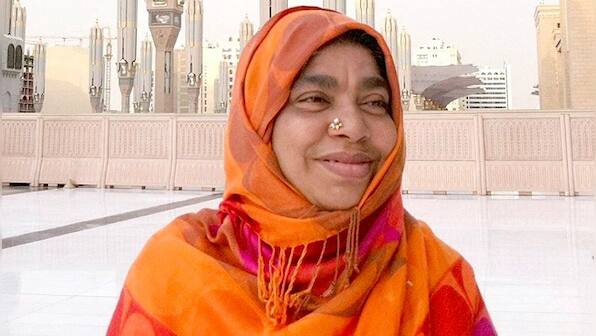 AR Rahman's mother Kareema Begum passes away; Shreya Ghoshal, Salim Merchant, Mohan Raja tweet condolences