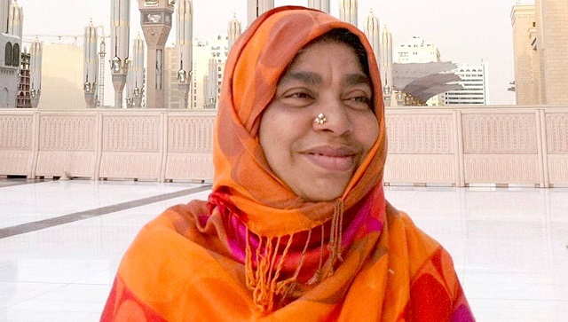 AR Rahman's mother Kareema Begum passes away; Shreya Ghoshal, Salim Merchant, Mohan Raja tweet condolences AR Rahman's mother Kareema Begum passes away; Shreya Ghoshal, Salim Merchant, Mohan Raja tweet condolences