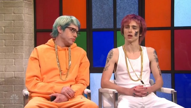 Timothée Chalamet celebrates New York City, performs with Pete Davidson on his Saturday Night Live debut Timothée Chalamet celebrates New York City, performs with Pete Davidson on his Saturday Night Live debut