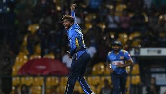 Sri Lanka spinner Akila Dananjaya cleared to bowl in international cricket after rectifying action