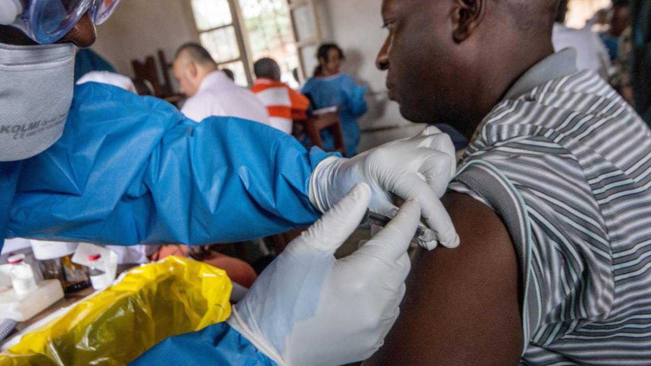 Doctor who helped discover Ebola warns of new fatal infection called 'Disease X' Doctor who helped discover Ebola warns of new fatal infection called 'Disease X'