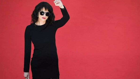 Asia Argento accuses Rob Cohen of sexual assault; The Fast and the Furious director denies allegation